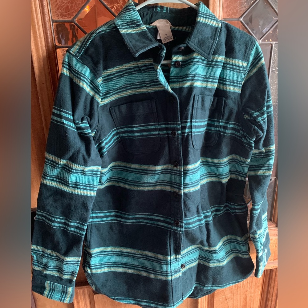 Duluth Trading Women’s Flannel Shirt Jacket